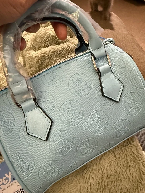 Bluey Mini Purse Leather
Crossbody for Girls Women Unisex
Cute Gift - Picture 9 of 9